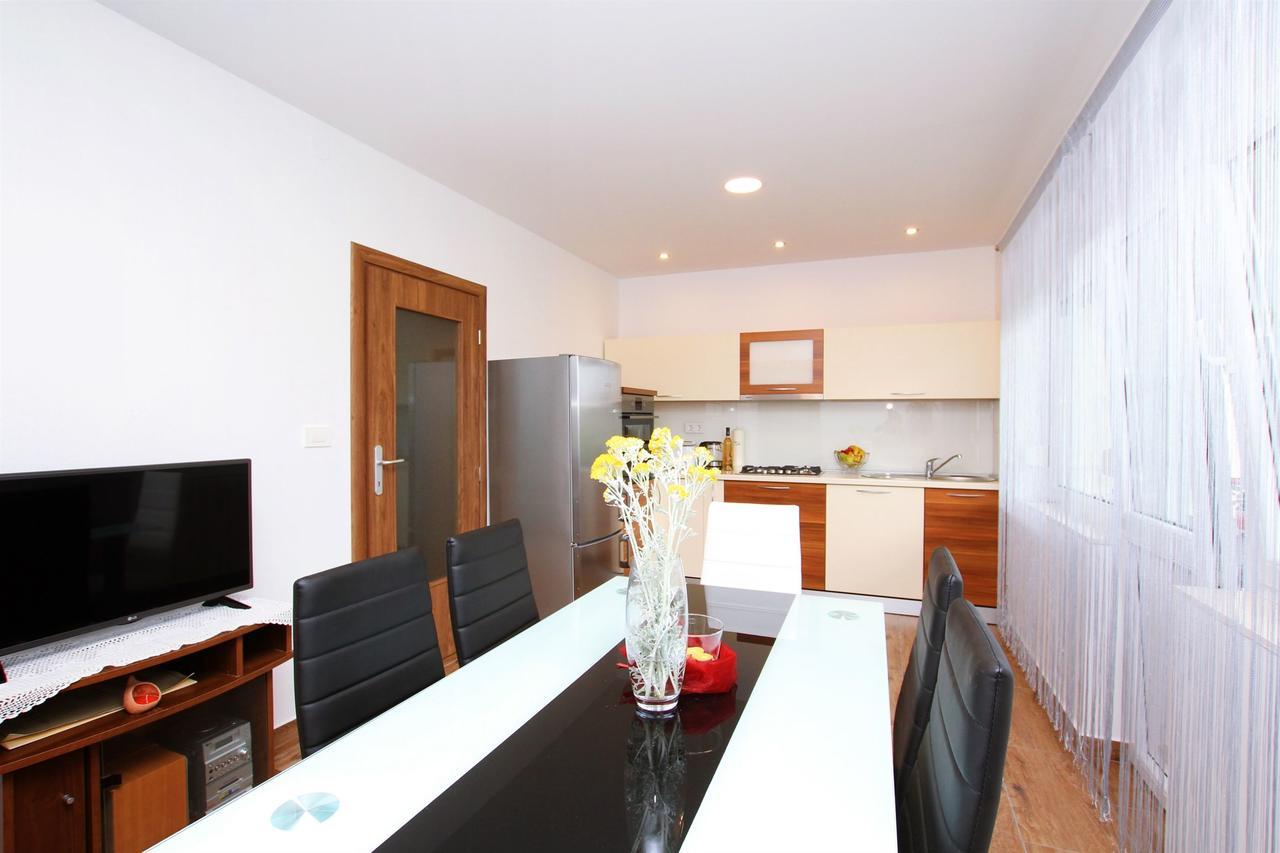 Apartment Anica Trogir Eksteriør bilde